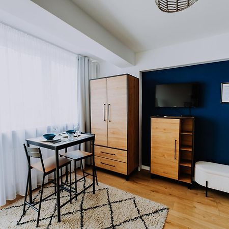 Komfortowy Apartament W Centrum Wroclawia Luaran gambar