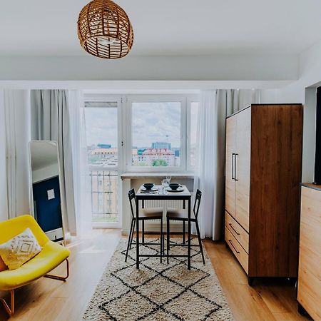 Komfortowy Apartament W Centrum Wroclawia Luaran gambar